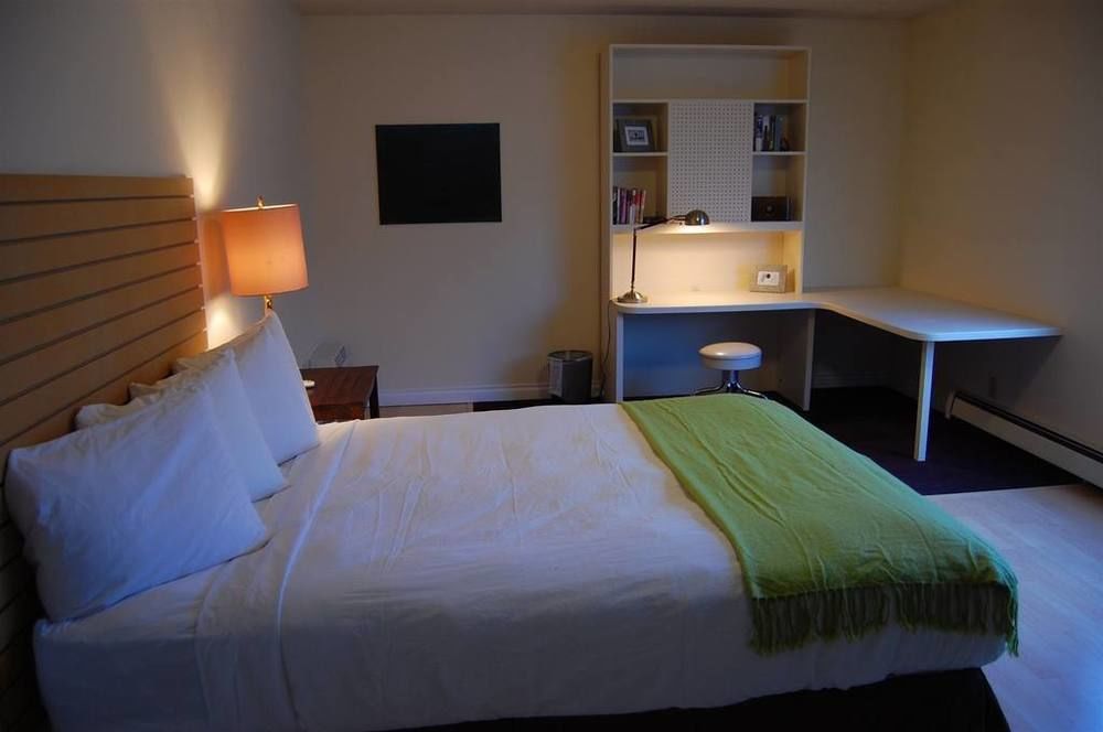 Days Inn And Suites By Wyndham Downtown Missoula-University Exteriér fotografie